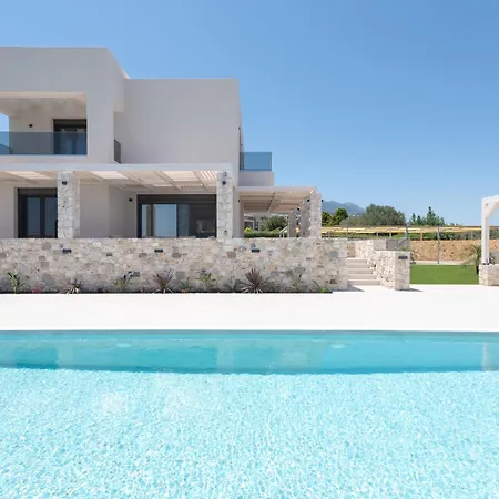 Вилла Jaubelli Bliss *