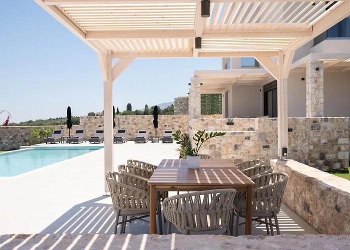 Jaubelli Bliss Platánion