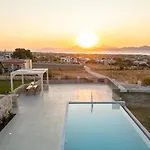 Jaubelli Bliss Vila